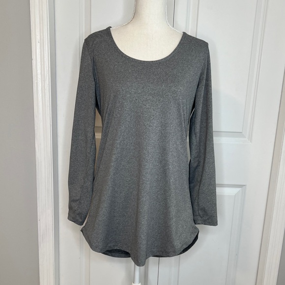 Just Cozy Grey Long Sleeve Tunic Top Medium Casual Athleisure Loungewear Spring - Picture 11 of 11